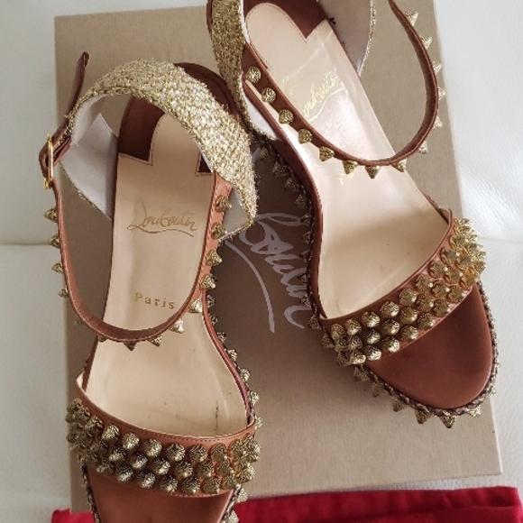 Authentic Christian Louboutin Brown Studded Women's Sandals - Picture 5 of 8